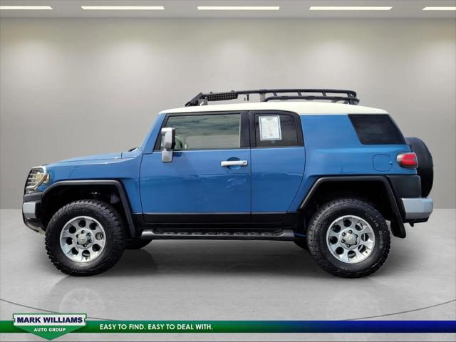 2013 Toyota FJ Cruiser Base