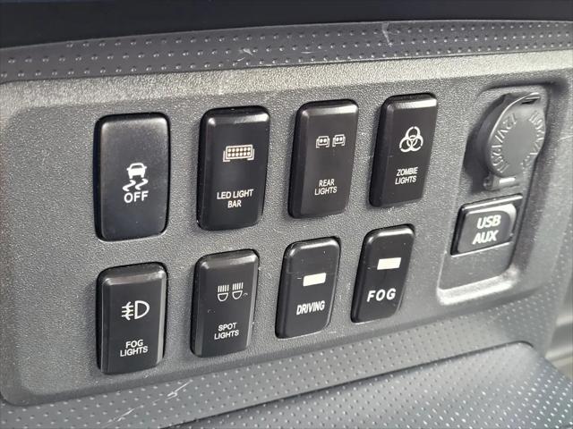 2013 Toyota FJ Cruiser Base
