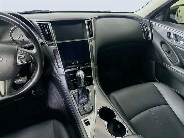 2016 INFINITI Q50 2.0t Premium