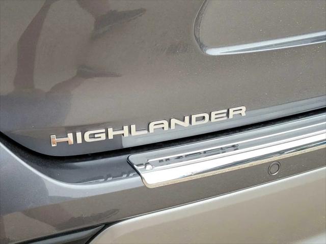 2025 Toyota Highlander Hybrid Platinum