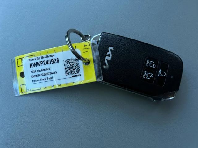 2024 Kia Carnival MPV LX Seat Package