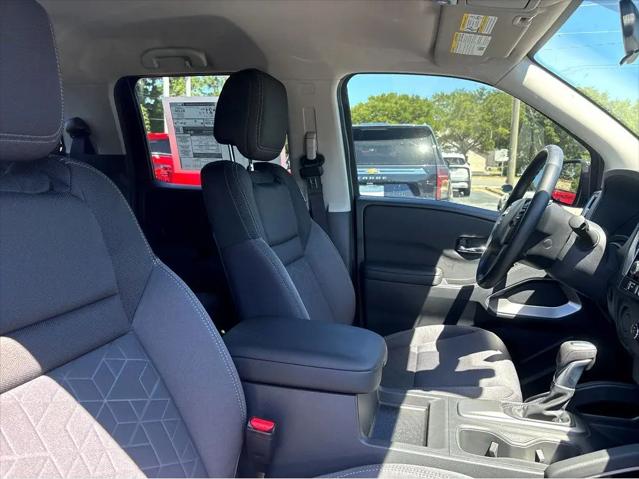 2026 Nissan Frontier Crew Cab Long Bed SV 4x2