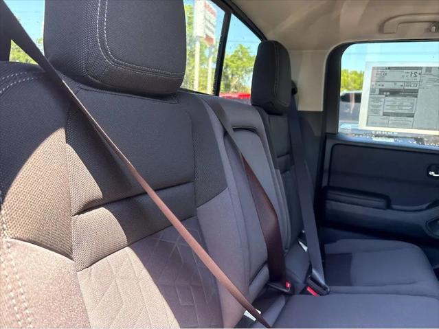 2026 Nissan Frontier Crew Cab Long Bed SV 4x2