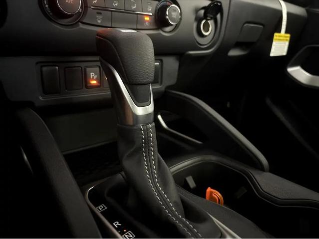 2026 Nissan Frontier Crew Cab Long Bed SV 4x2