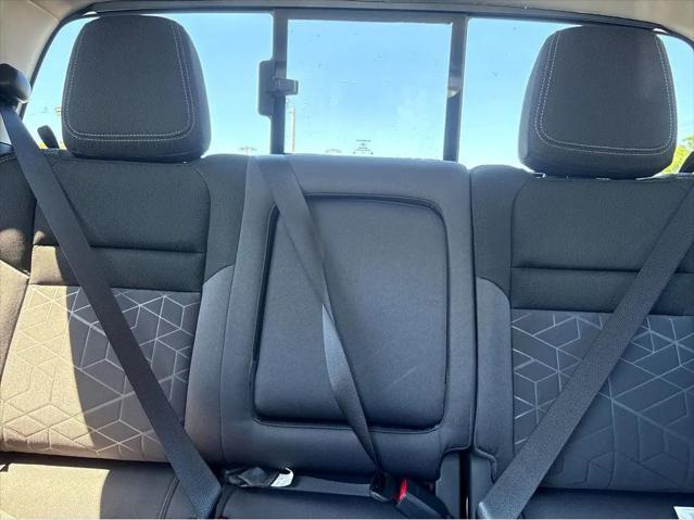 2026 Nissan Frontier Crew Cab Long Bed SV 4x2