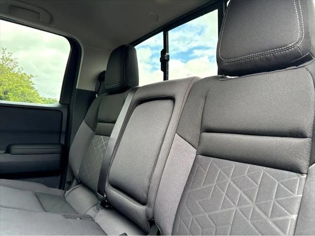 2026 Nissan Frontier Crew Cab SV 4x2