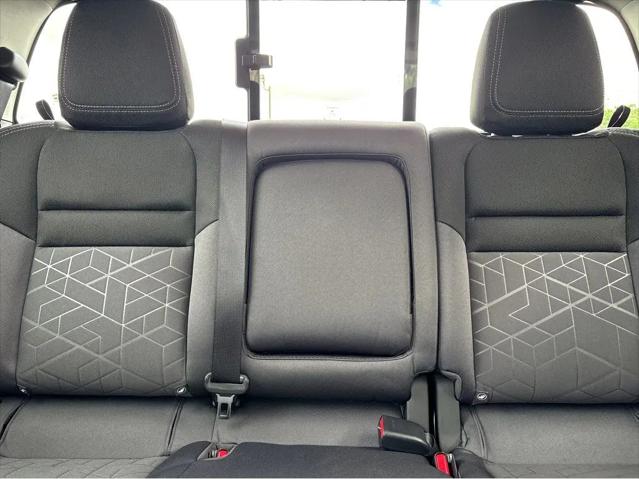 2026 Nissan Frontier Crew Cab SV 4x2