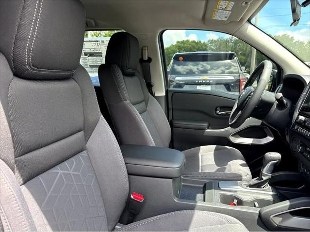 2026 Nissan Frontier Crew Cab SV 4x2