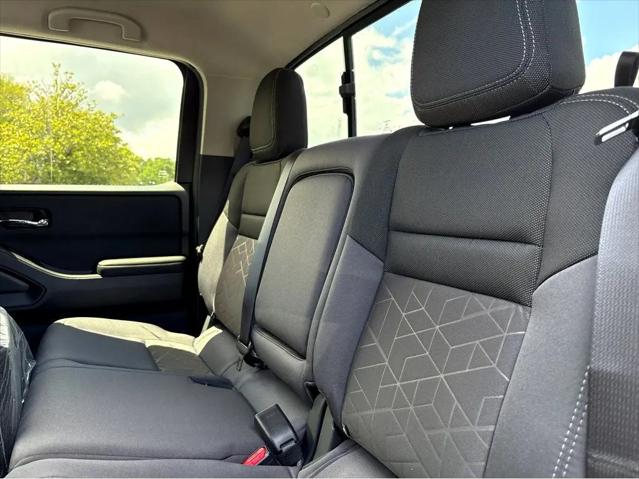 2026 Nissan Frontier Crew Cab SV 4x2