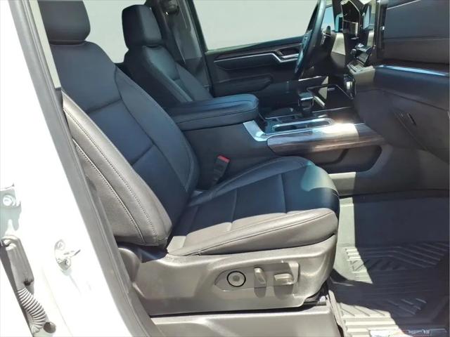 2025 Chevrolet Silverado 1500 4WD Crew Cab Short Bed LTZ