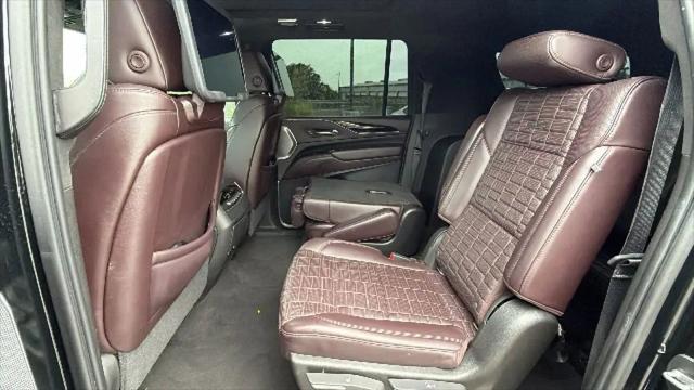 2021 Cadillac Escalade ESV 4WD Sport Platinum