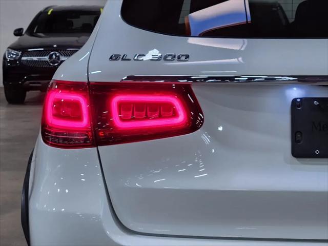 2022 Mercedes-Benz GLC SUV