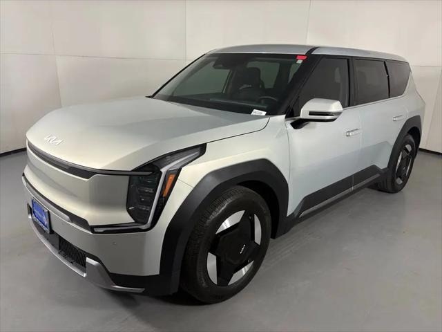 2024 Kia EV9 Light Short Range