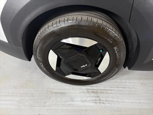 2024 Kia EV9 Light Short Range