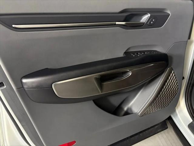 2024 Kia EV9 Light Short Range
