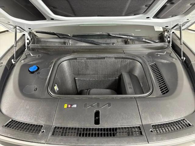 2024 Kia EV9 Light Short Range
