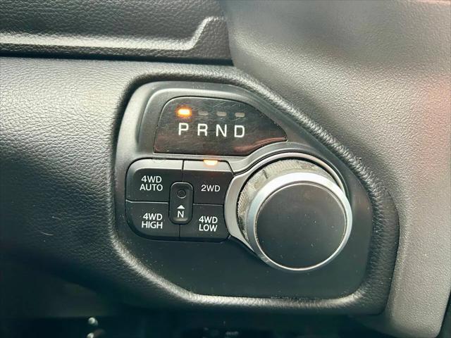 2019 Ram 1500 Big Horn/Lone Star Crew Cab 4x4 57 Box