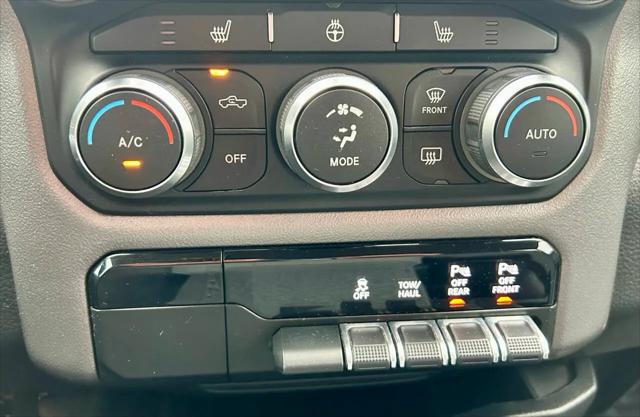 2019 Ram 1500 Big Horn/Lone Star Crew Cab 4x4 57 Box