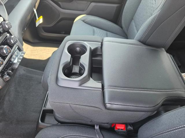 2026 Ram 1500 Tradesman Crew Cab 4x4 57 Box