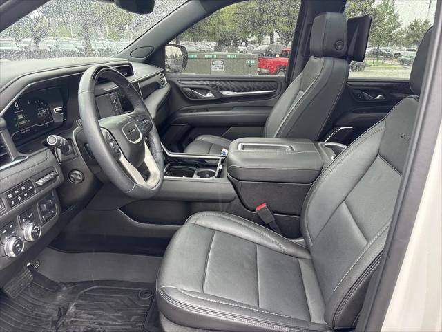 2023 GMC Yukon 4WD Denali