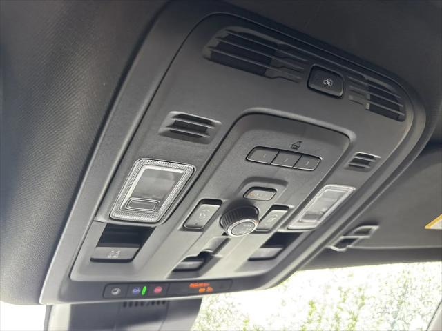 2023 GMC Yukon 4WD Denali