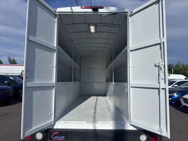 2021 Ford Transit Cutaway Base