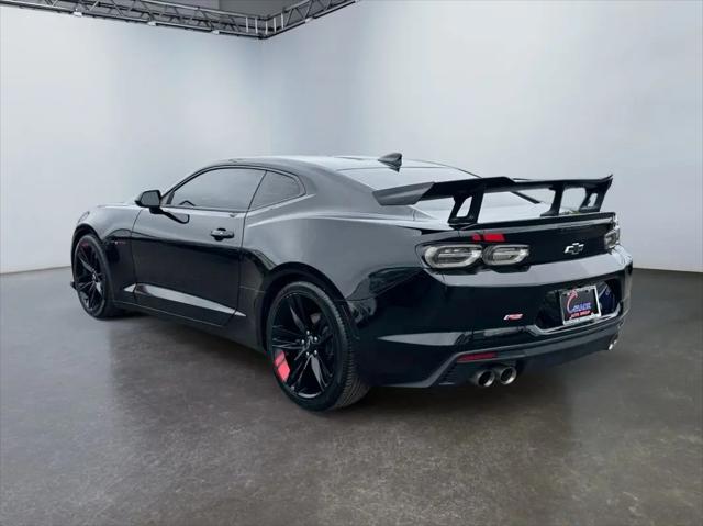 2021 Chevrolet Camaro RWD Coupe 1LT