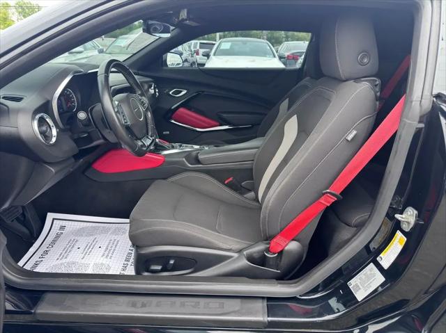 2021 Chevrolet Camaro RWD Coupe 1LT