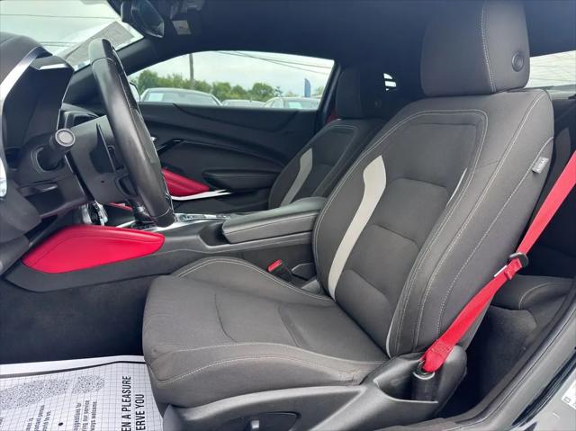 2021 Chevrolet Camaro RWD Coupe 1LT