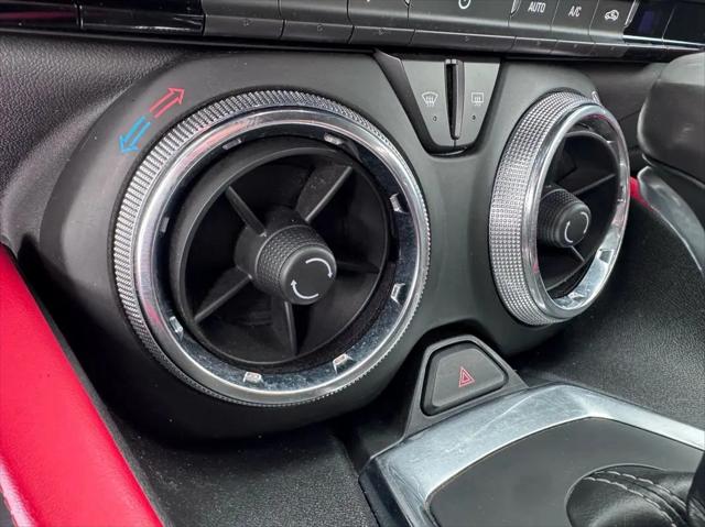 2021 Chevrolet Camaro RWD Coupe 1LT