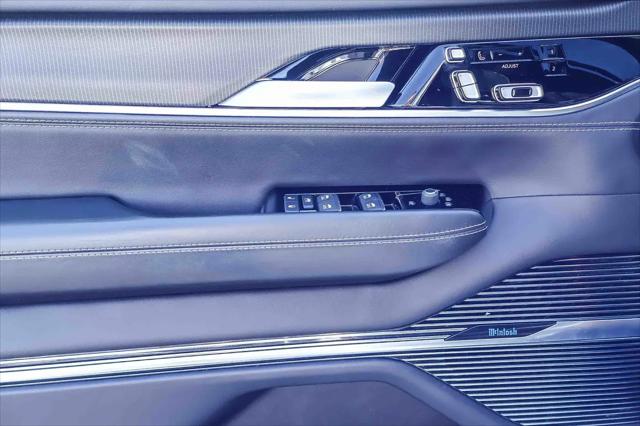 2024 Jeep Grand Wagoneer L Series II 4x4