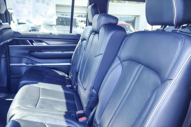 2024 Jeep Grand Wagoneer L Series II 4x4