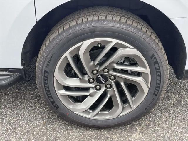 2026 Lincoln Navigator Premiere L