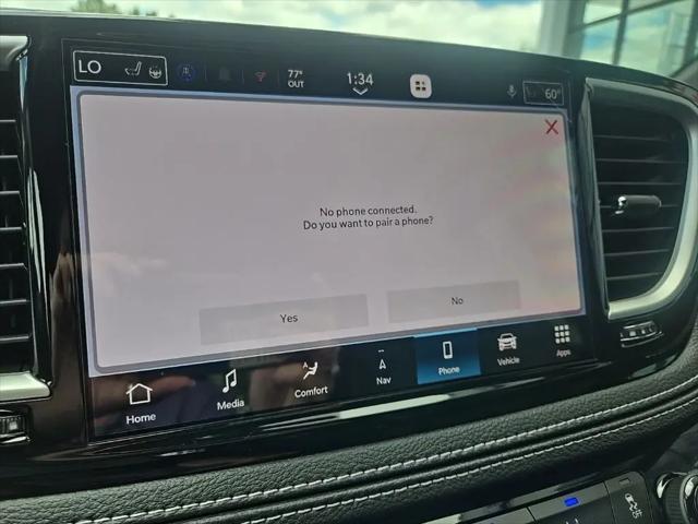 2027 Chrysler Pacifica Select