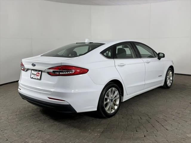 2019 Ford Fusion Hybrid SE