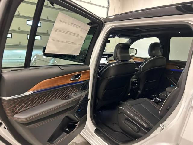 2026 Jeep Grand Cherokee L Summit 4x4