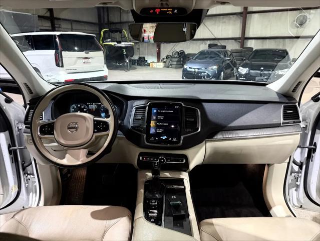 2020 Volvo XC90 T5 Momentum 7 Passenger