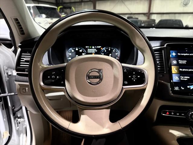 2020 Volvo XC90 T5 Momentum 7 Passenger