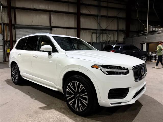 2020 Volvo XC90 T5 Momentum 7 Passenger