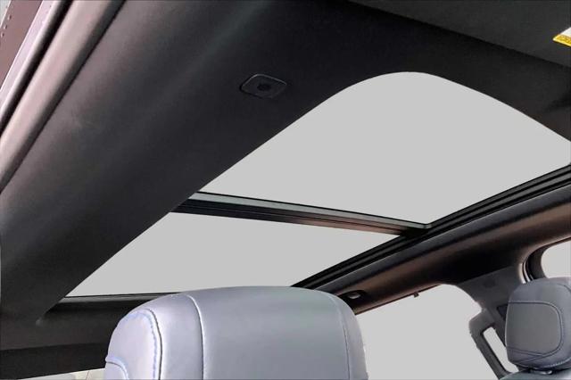 2025 Toyota Tundra Platinum Hybrid CrewMax 5.5' Bed