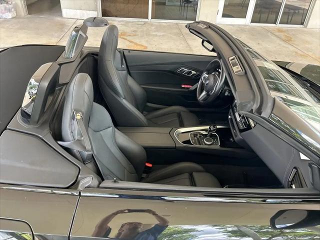 2025 BMW Z4 sDrive30i