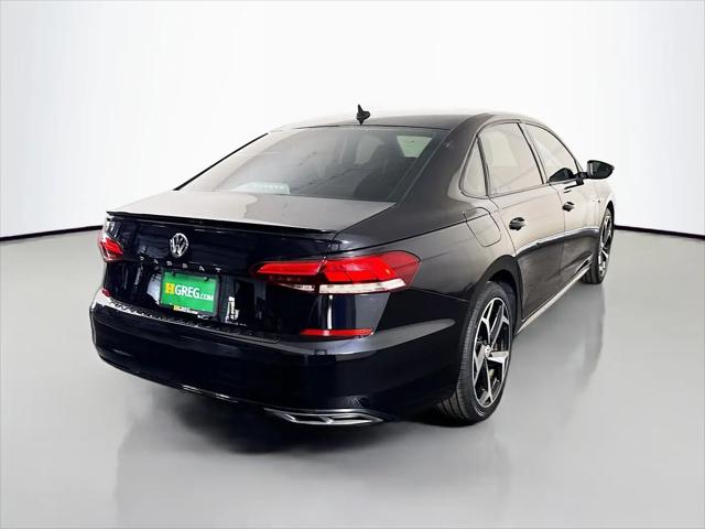2020 Volkswagen Passat 2.0T R-Line