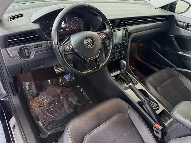 2020 Volkswagen Passat 2.0T R-Line