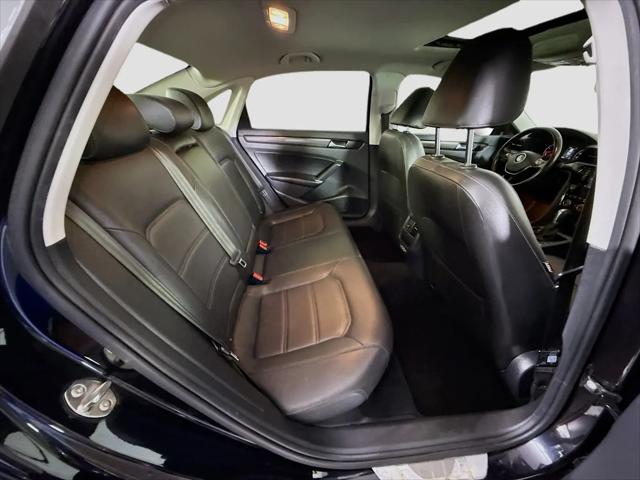 2020 Volkswagen Passat 2.0T R-Line