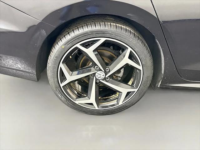 2020 Volkswagen Passat 2.0T R-Line