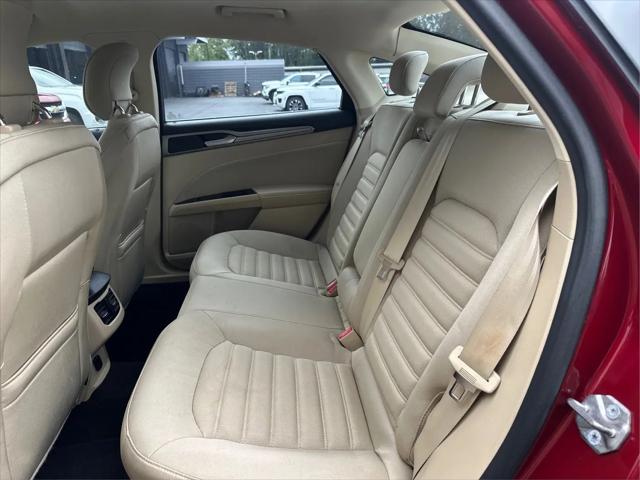 2015 Ford Fusion SE