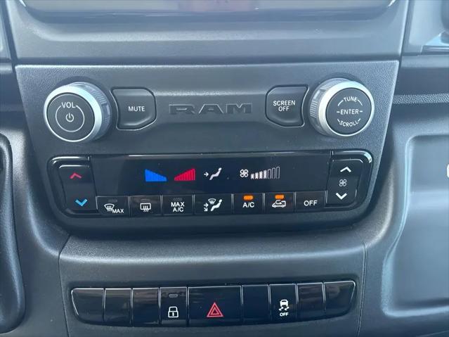 2026 Ram ProMaster 2500 Cargo Van Tradesman High Roof 159" WB w/Pass Seat
