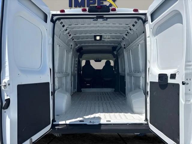 2026 Ram ProMaster 2500 Cargo Van Tradesman High Roof 159" WB w/Pass Seat