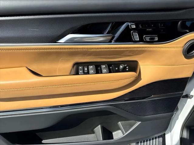 2024 Jeep Grand Wagoneer L Series III Obsidian 4x4