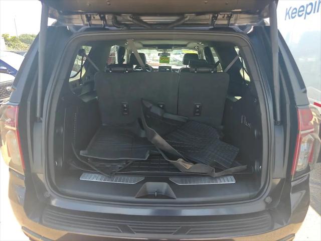 2022 Chevrolet Suburban 4WD RST